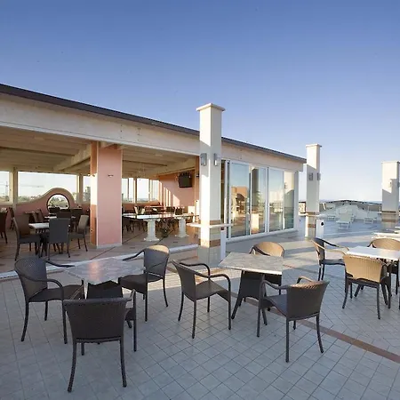 Boracay فندق ألبا أدرياتيكا