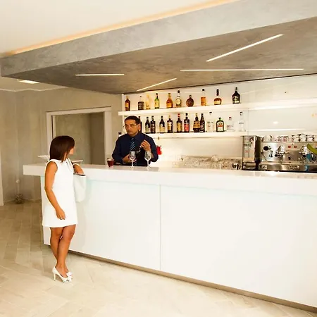 Hotel Boracay 3*